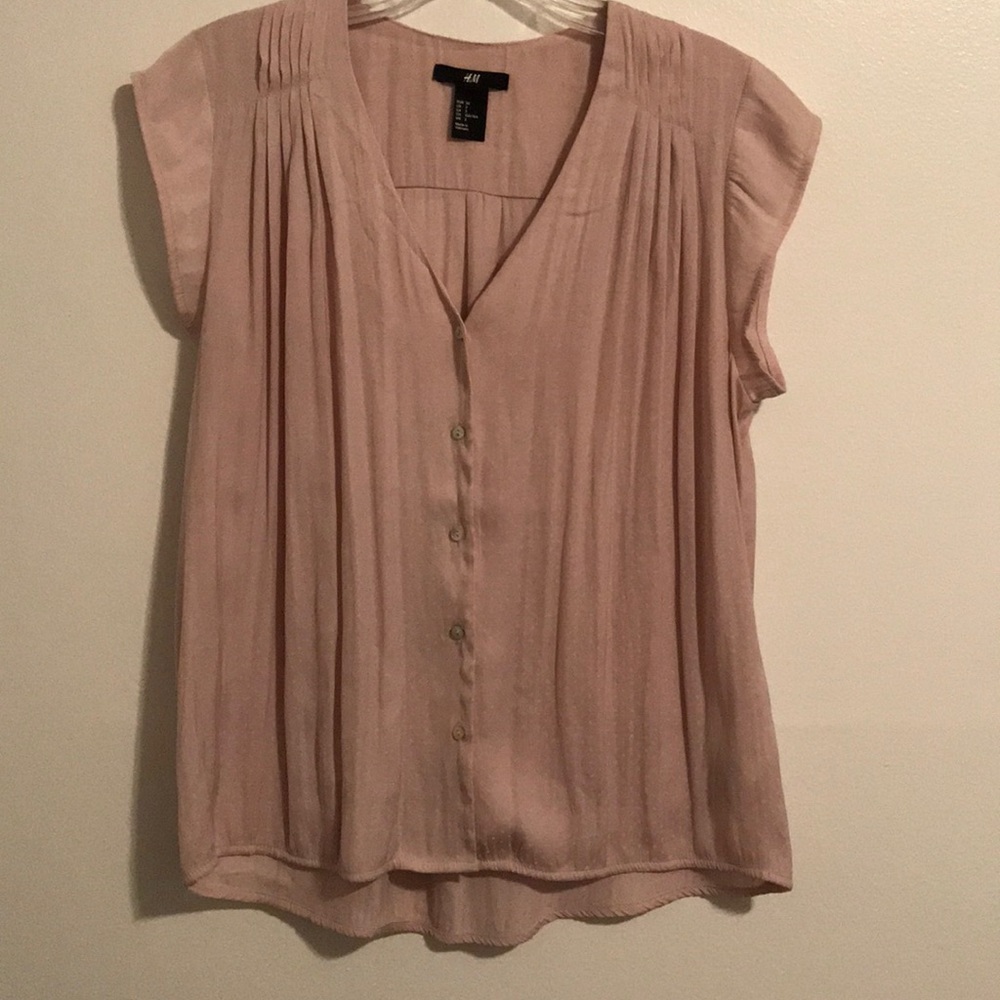 H&M Button Down Polka Dot Short Sleeve Top